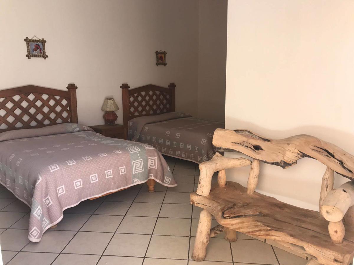 Hotel Puesta Del Sol 克雷尔 外观 照片
