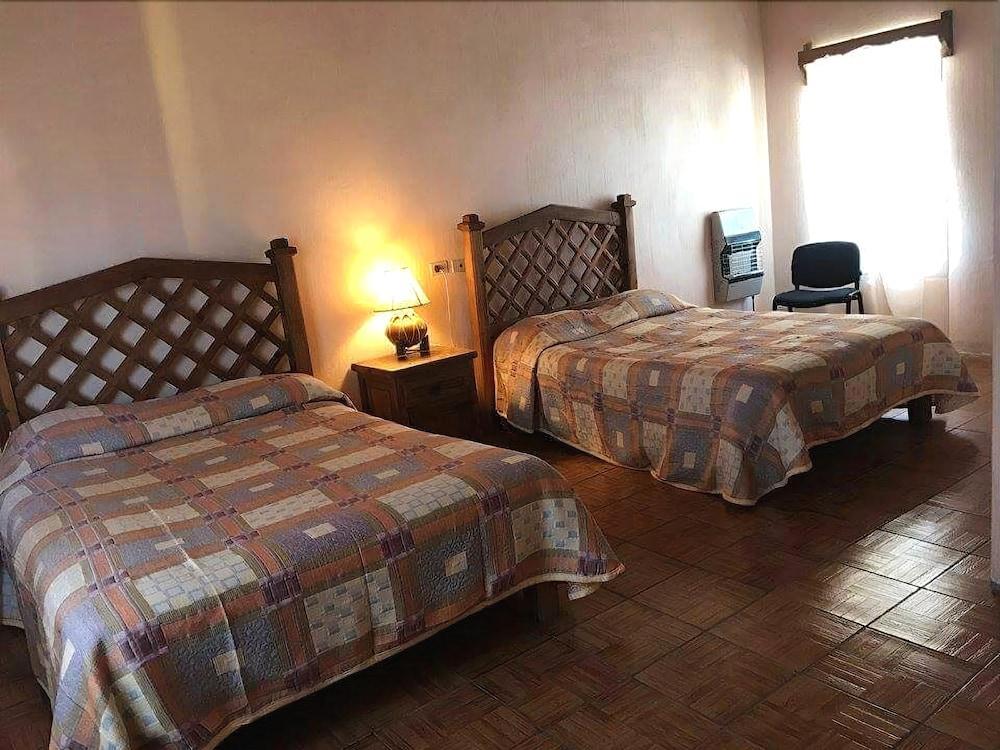 Hotel Puesta Del Sol 克雷尔 外观 照片